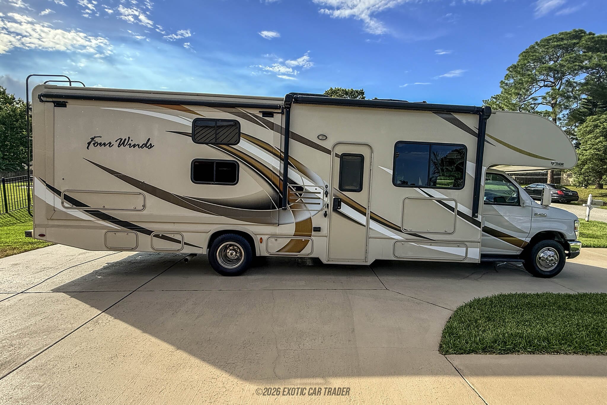 2017 Thor Motor Coach Four Winds 30D for sale